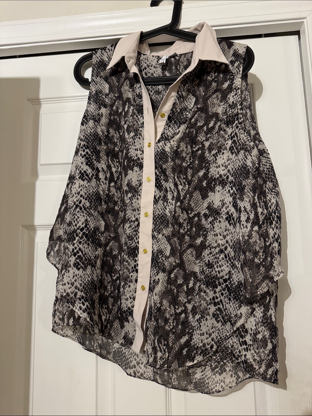 Katherine Barclay Sleeveless Snake-Print Button Down in Black and Cream